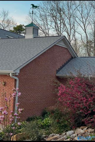 138 Greenbriar Road, Gadsden, AL 35901