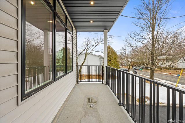11 Buckman Place 212, Monsey, NY 10952