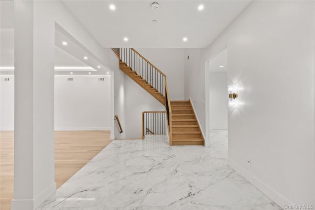 11 Buckman Place 212, Monsey, NY 10952