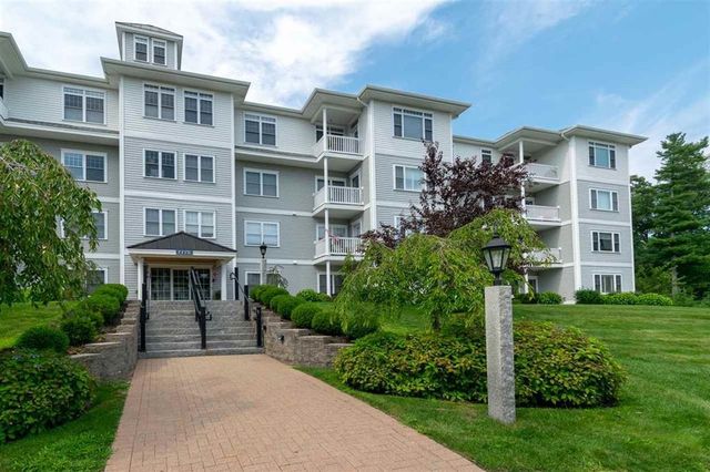5 Sterling Hill Ln Apt 545, Exeter, NH 03833