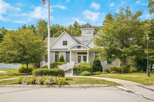 5 Sterling Hill Ln Apt 545, Exeter, NH 03833