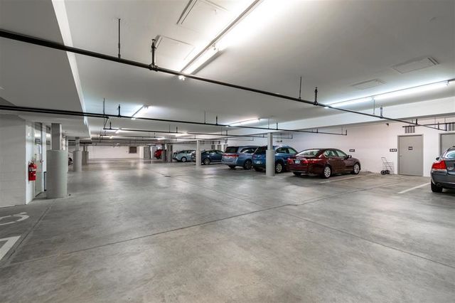 5 Sterling Hill Ln Apt 545, Exeter, NH 03833