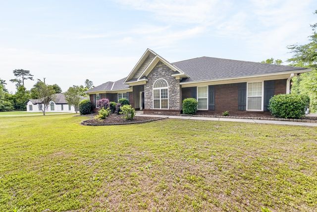 82 Wagon Wheel Court, Ellerslie, GA 31807
