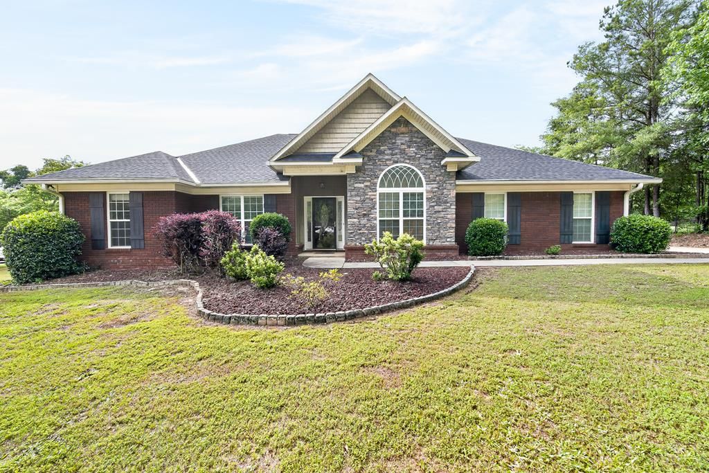 82 Wagon Wheel Court, Ellerslie, GA 31807