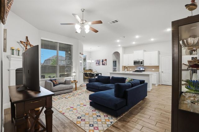 2824 Bobcat Drive, Melissa, TX 75454