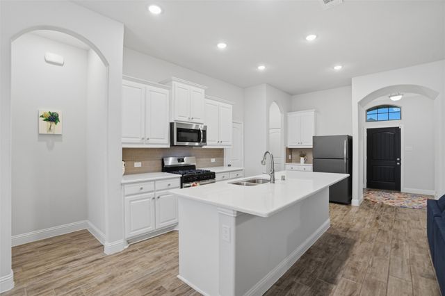 2824 Bobcat Drive, Melissa, TX 75454