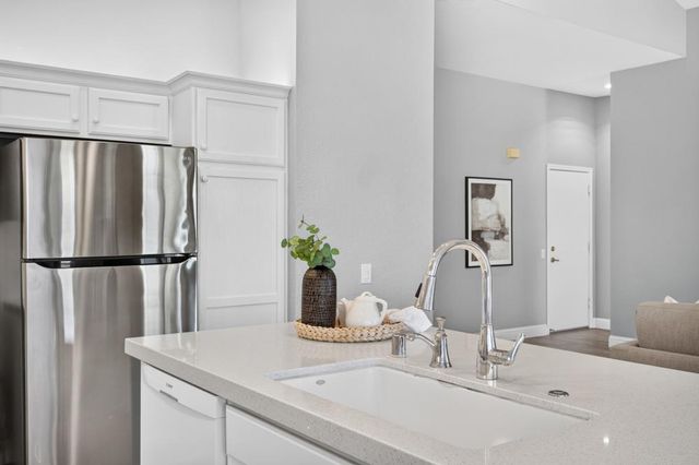6145 Buckskin Ln, Roseville, CA 95747