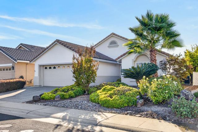 6145 Buckskin Ln, Roseville, CA 95747