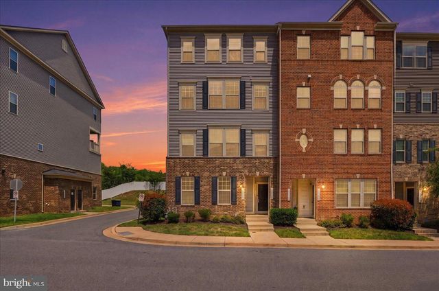 10102 DORSEY LN, Lanham, MD 20706