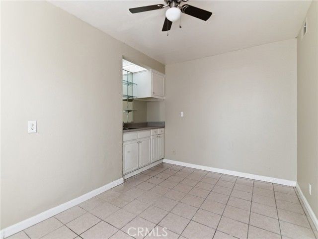 19745 Lull Street, Winnetka (los Angeles), CA 91306