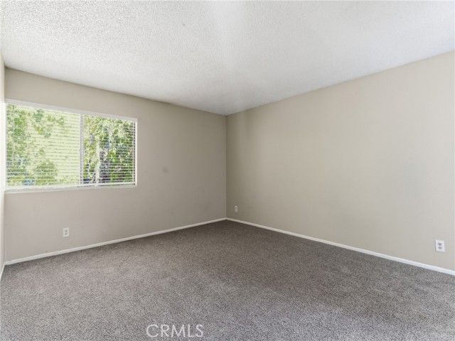 19745 Lull Street, Winnetka (los Angeles), CA 91306