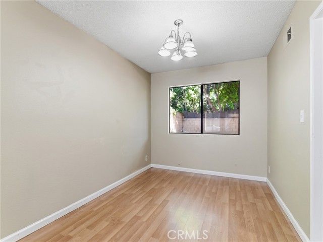 19745 Lull Street, Winnetka (los Angeles), CA 91306