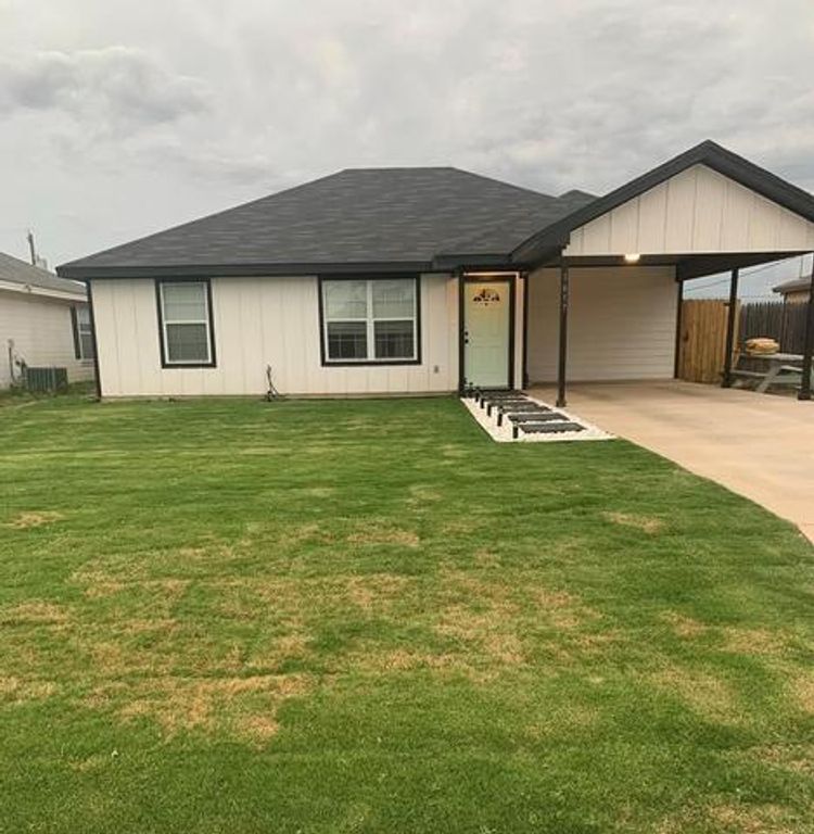 Image 1 of property listing at 1617 Cloud Street, San Angelo, TX 76905