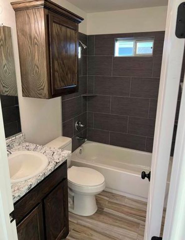 Image 6 of property listing at 1617 Cloud Street, San Angelo, TX 76905