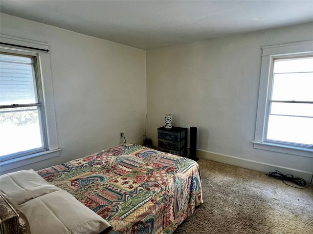 2925 COCHRAN Street, Erie, PA 16508