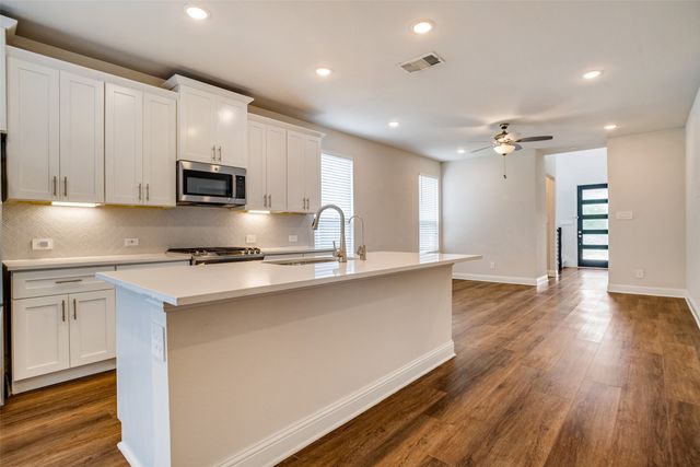 10950 Downy Cup Drive, Frisco, TX 75035