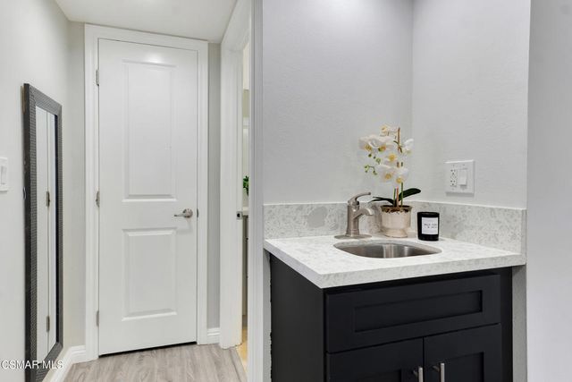 26378 W Plata Lane, Calabasas, CA 91302