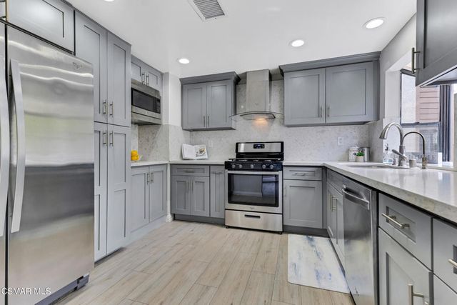 26378 W Plata Lane, Calabasas, CA 91302
