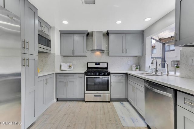 26378 W Plata Lane, Calabasas, CA 91302