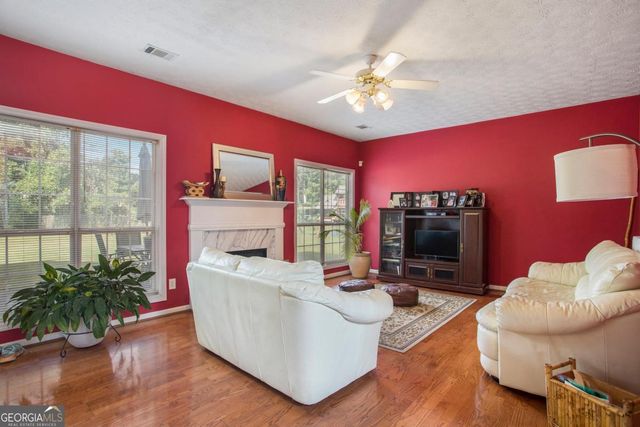 252 Essex Place, Ellenwood, GA 30294