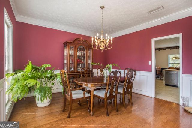 252 Essex Place, Ellenwood, GA 30294