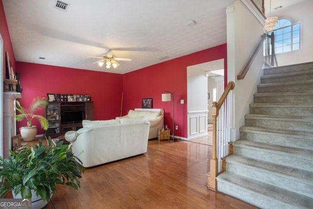 252 Essex Place, Ellenwood, GA 30294