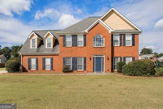 252 Essex Place, Ellenwood, GA 30294