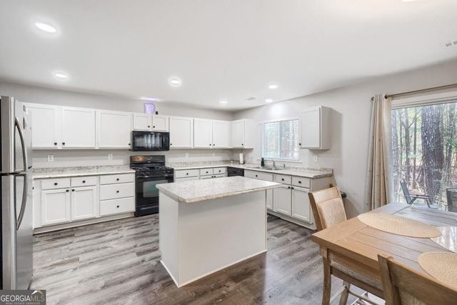 7583 Waverly Loop, Fairburn, GA 30213
