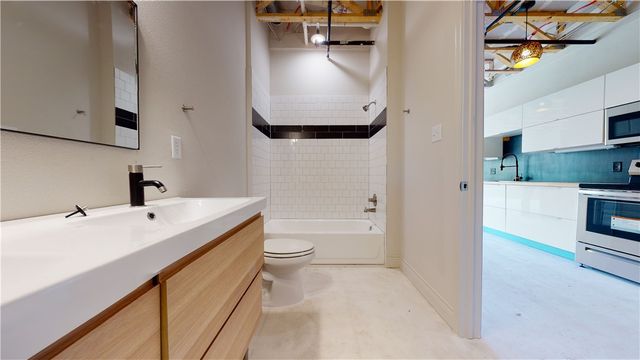 305 West 27th Street 228, Bryan, TX 77803