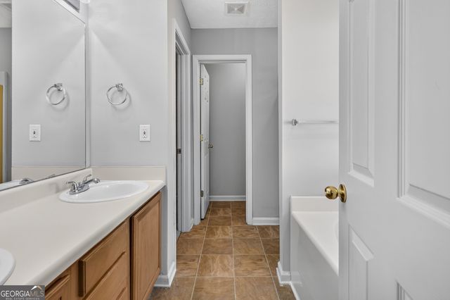 180 Shenandoah Drive, Covington, GA 30016