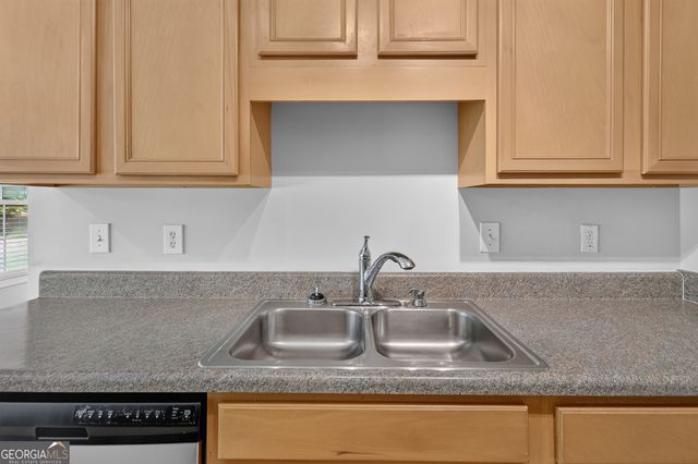 180 Shenandoah Drive, Covington, GA 30016