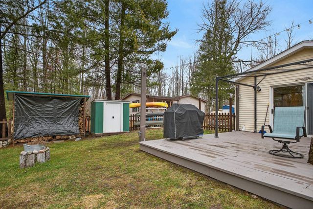 6206 S Dorr Road, Falmouth, MI 49632