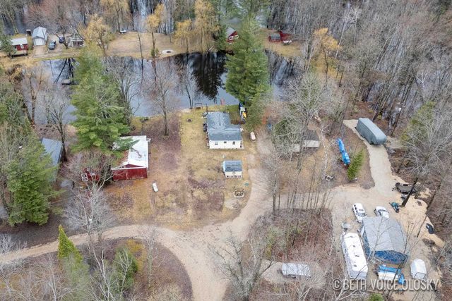 6206 S Dorr Road, Falmouth, MI 49632