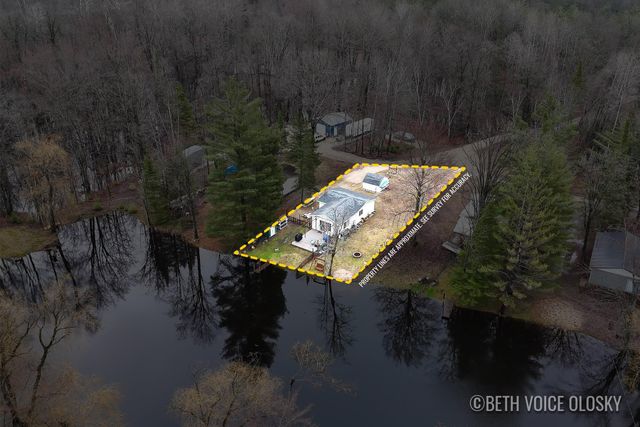 6206 S Dorr Road, Falmouth, MI 49632