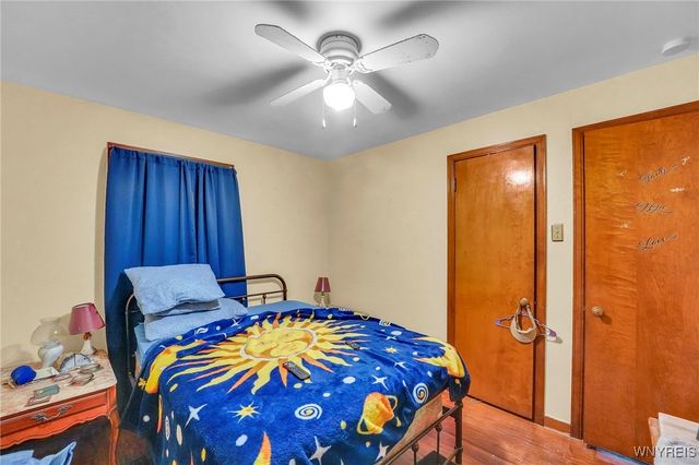 211 Hyde Park Boulevard, Niagara Falls, NY 14303