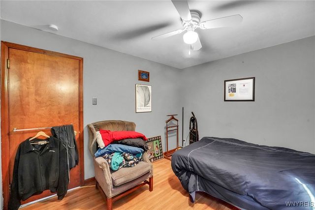 211 Hyde Park Boulevard, Niagara Falls, NY 14303