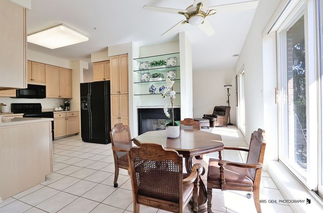 20 Trafalgar Square 304, Lincolnshire, IL 60069