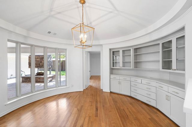 3940 Shady Hill Drive, Dallas, TX 75229
