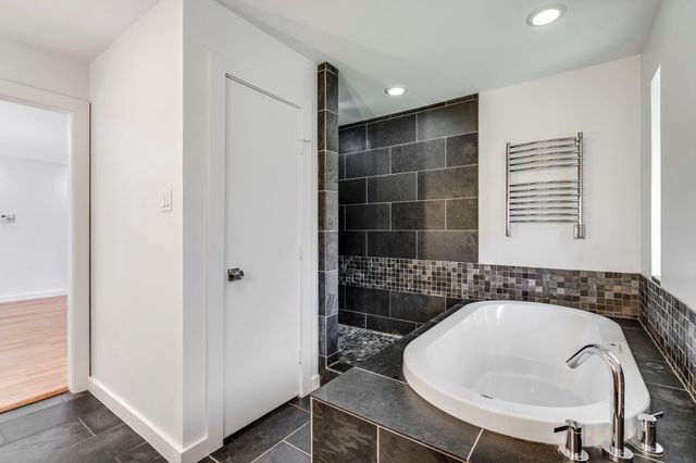 3940 Shady Hill Drive, Dallas, TX 75229