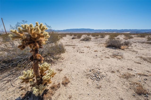 67722 Pole Line Road, 29 Palms, CA 92277