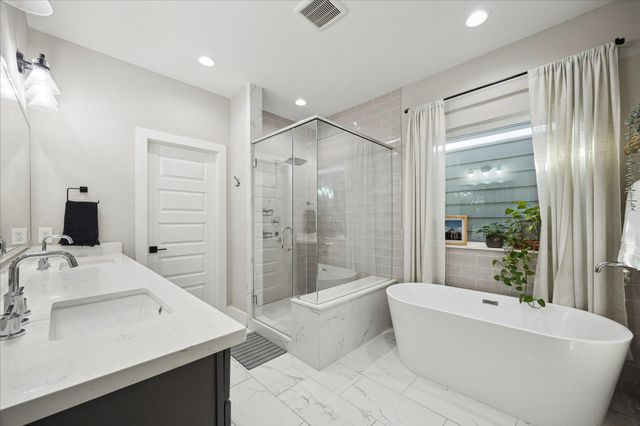 824 Morris Street, Houston, TX 77009