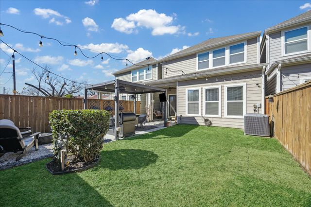 824 Morris Street, Houston, TX 77009