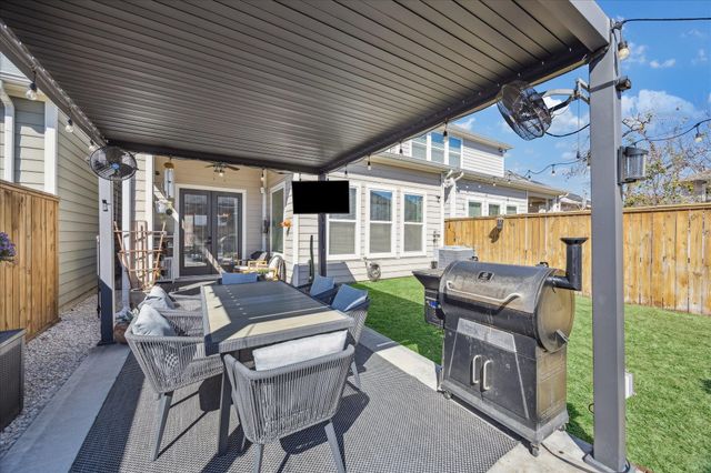 824 Morris Street, Houston, TX 77009