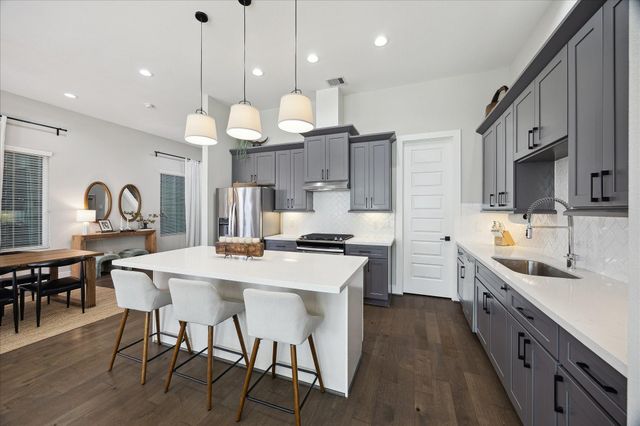 824 Morris Street, Houston, TX 77009