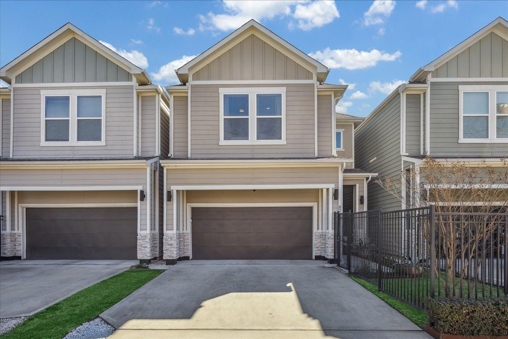 824 Morris Street, Houston, TX 77009