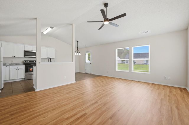 292 Bellegrove Dr., Myrtle Beach, SC 29579