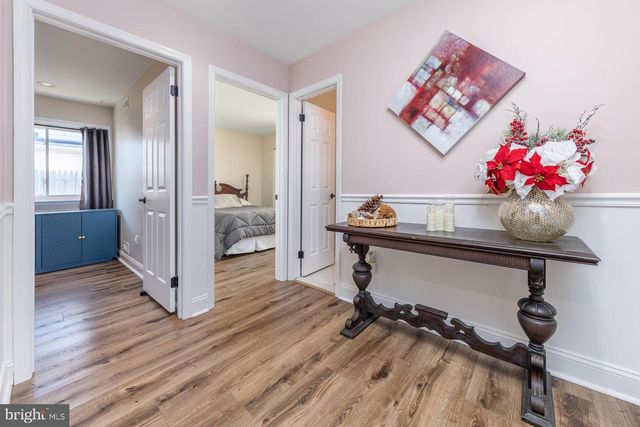 14 HICKORY LN, Swedesboro, NJ 08085