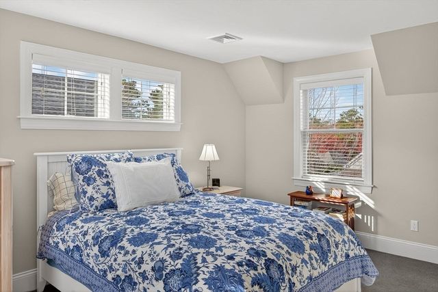 42 Poet's Corner, Plymouth, MA 02360