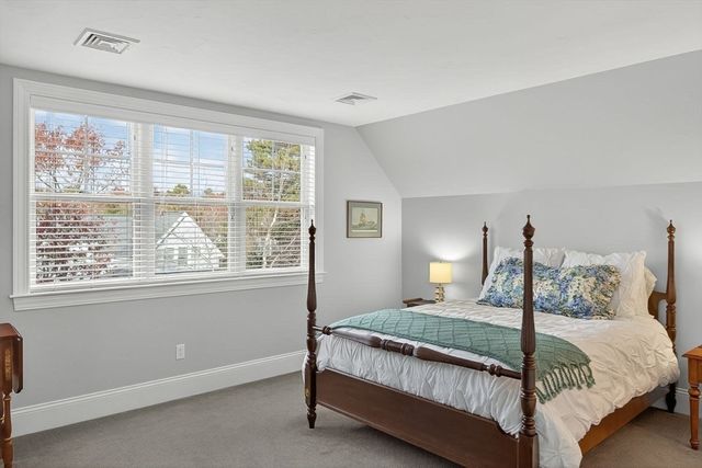 42 Poet's Corner, Plymouth, MA 02360