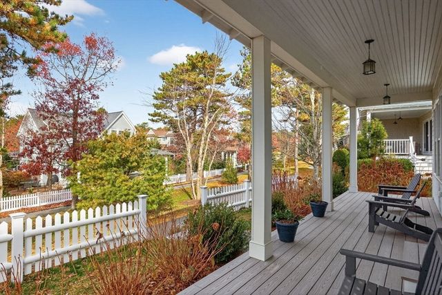 42 Poet's Corner, Plymouth, MA 02360